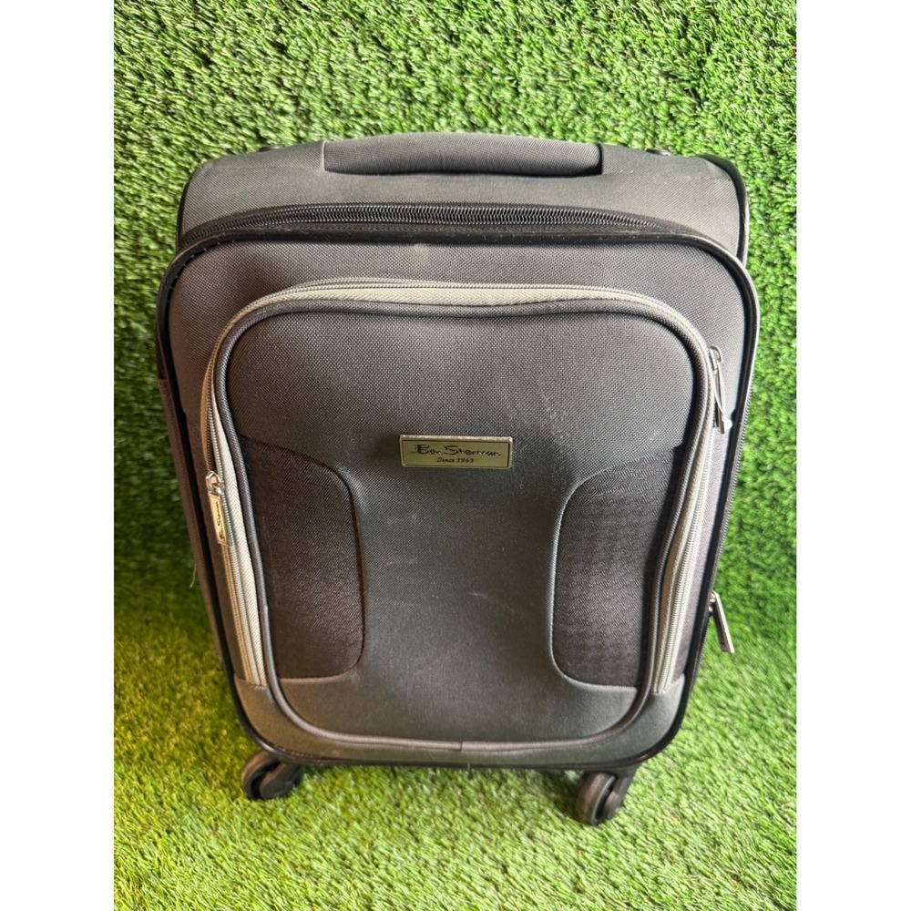 Ben Sherman Carry On Spinner Suitcase Charcoal Gray Softside Rolling Luggage - Picture 2 of 12